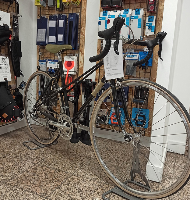 velos de course à Charenton-le-Pont dans le Val-de-Marne 94